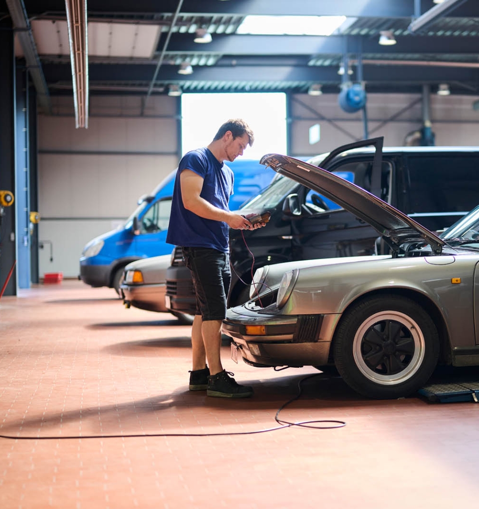 Vandenabeele_automotive_atelier_batterij_testen