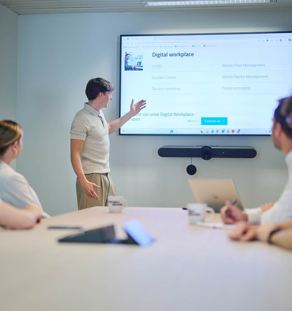 Vandenabeele_telecom_it_meeting_room