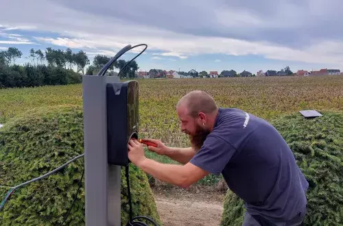 VDA Goes Green - installatie laadpalen